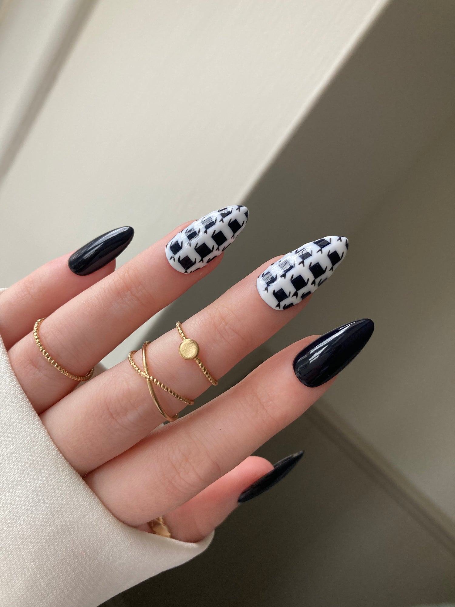 Monochrome Collection | Luxury Custom Press on Nails