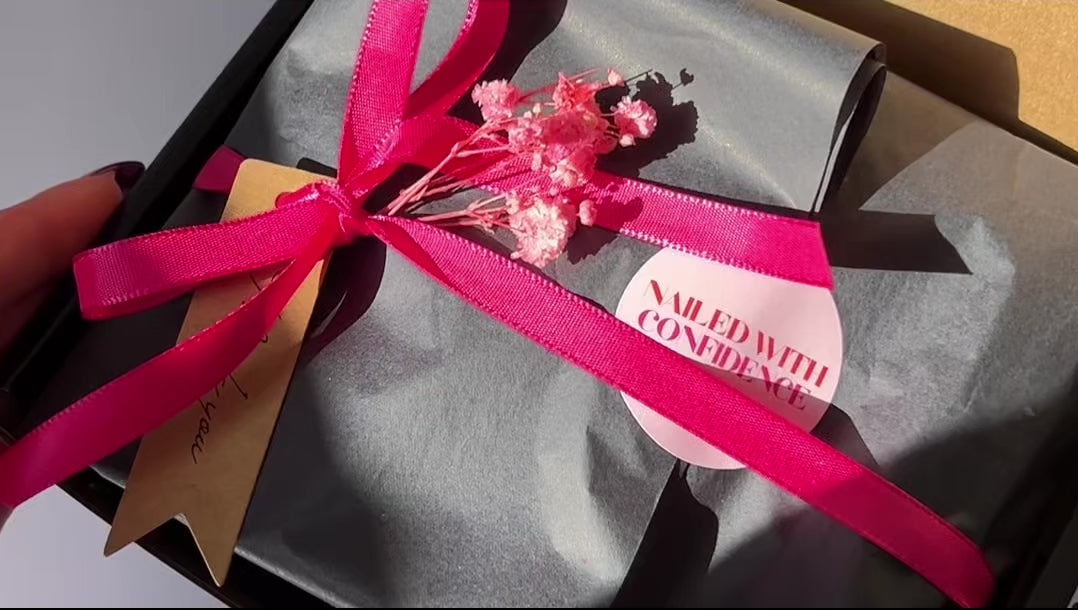 Load video: Luxury Press on Nails UK