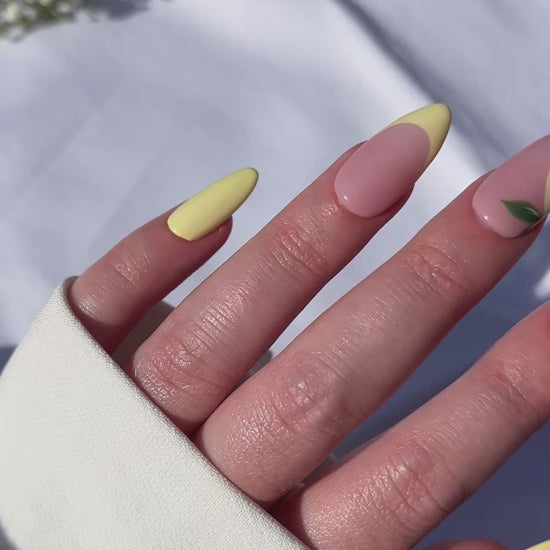 Lemon Stick on Nails